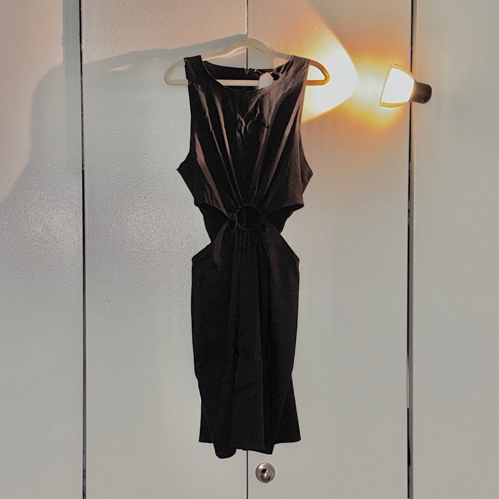 S25: Zara Black Dress